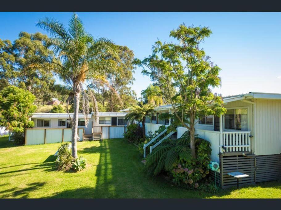 Top Of The Lake Holiday Units Merimbula Esterno foto