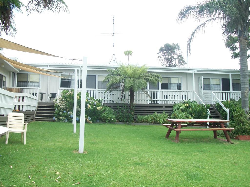 Top Of The Lake Holiday Units Merimbula Esterno foto
