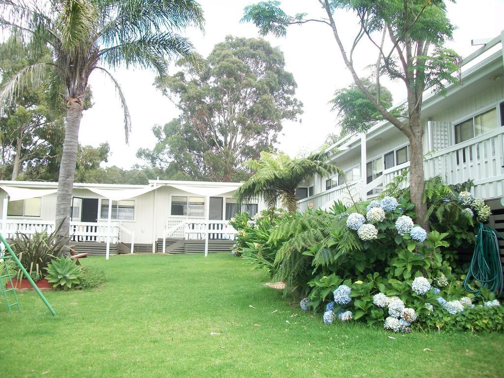 Top Of The Lake Holiday Units Merimbula Esterno foto