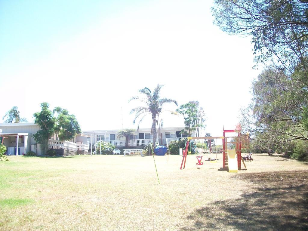 Top Of The Lake Holiday Units Merimbula Esterno foto