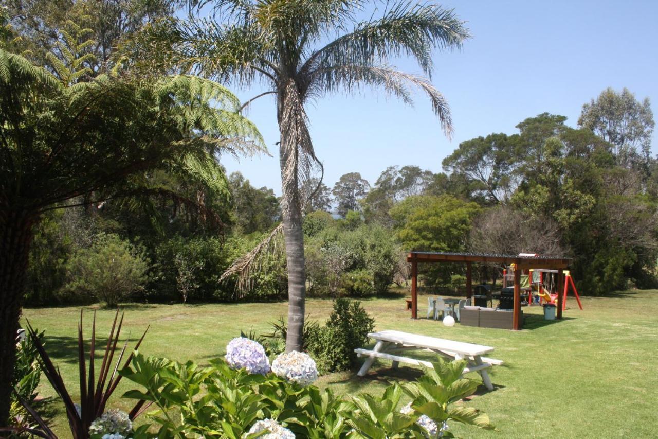 Top Of The Lake Holiday Units Merimbula Esterno foto