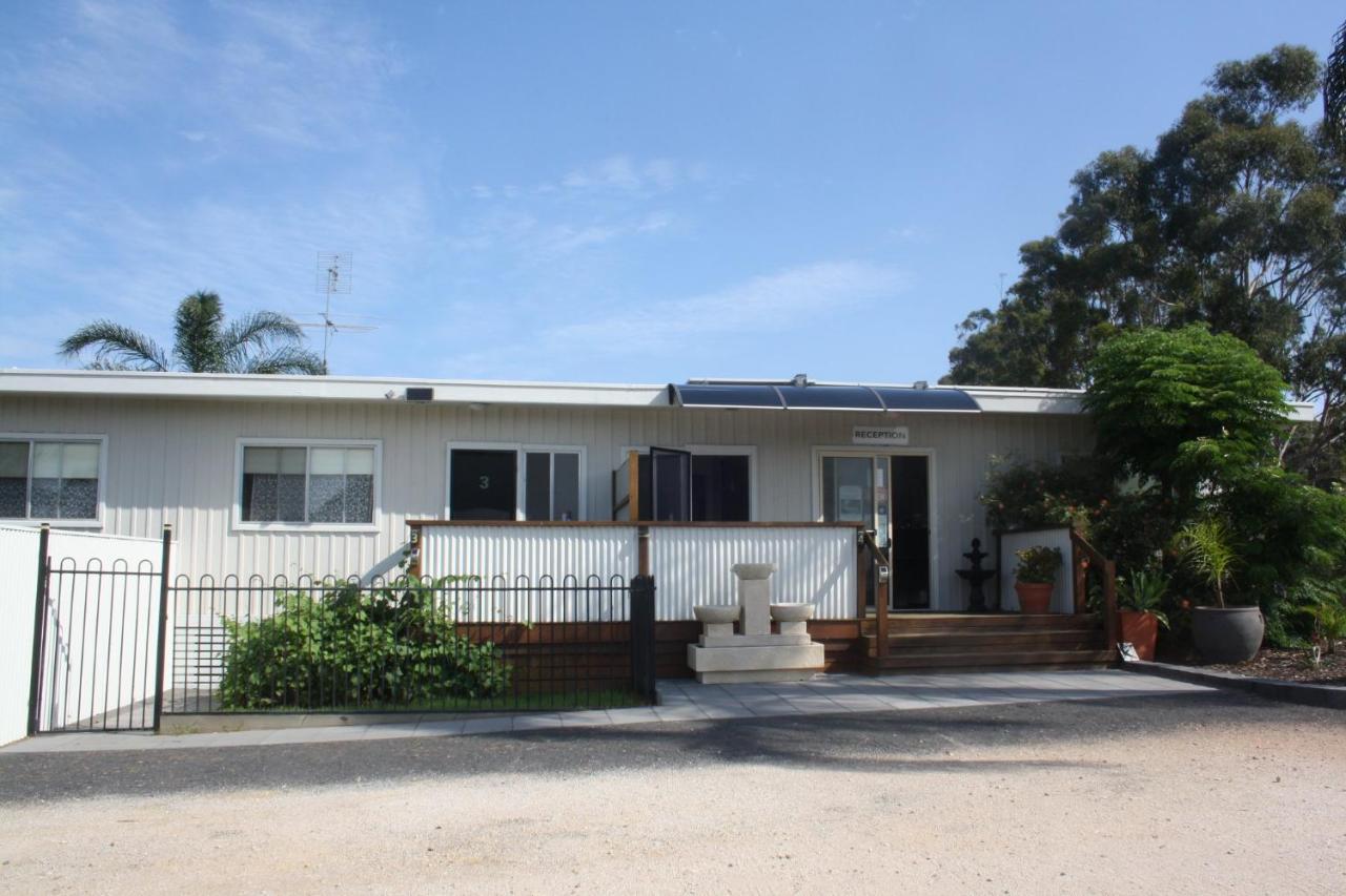 Top Of The Lake Holiday Units Merimbula Esterno foto